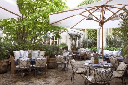 Take a break on the terrace from your shopping