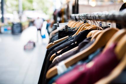 La Frange à l'envers, the place to be for the second-hand lovers !